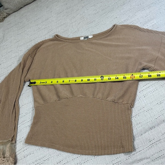 gimmicks by BKE Camel Ribbed Knit Top with Lace Cuffs - Picture 5 of 7